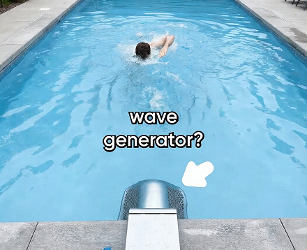 Linus Tech Tips reviews iGarden Swim Jet P series wave generator