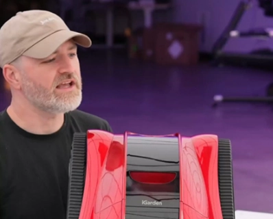 Unbox Therapy